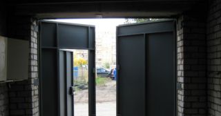 Купить гаражные ворота распашные Похвистнево, цена от 3821 руб.